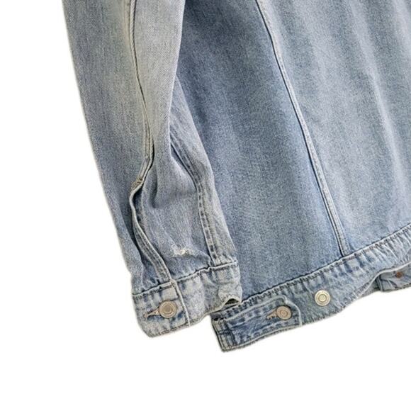 Lucky Brand Denim Trucker Jacket Size Large Unisex Blue‎ 100% Cotton Distressing - Picture 11 of 12